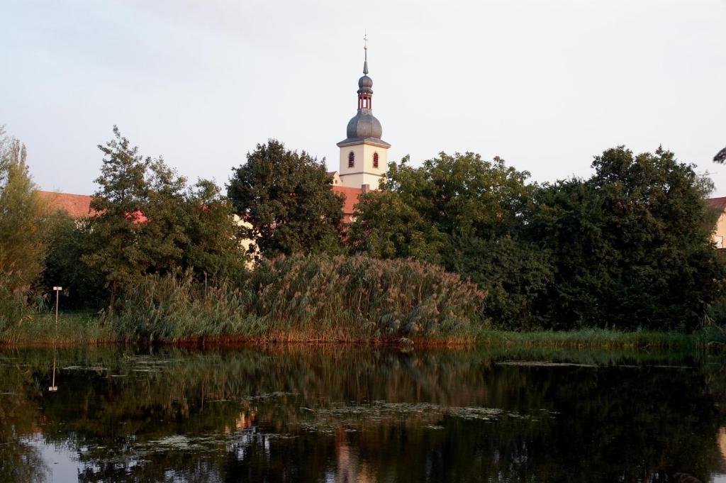 Rothweinhotel Wiesenbronn Екстериор снимка